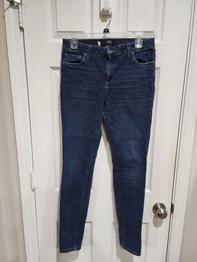 Kut from the Kloth Women’s Size 8 Mia Toothpick Skinny Dark Wash Blue Jeans